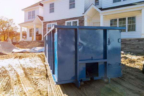 employees at Dumpster Rental of Lindenhurst